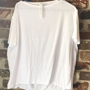 Lululemon back in action top